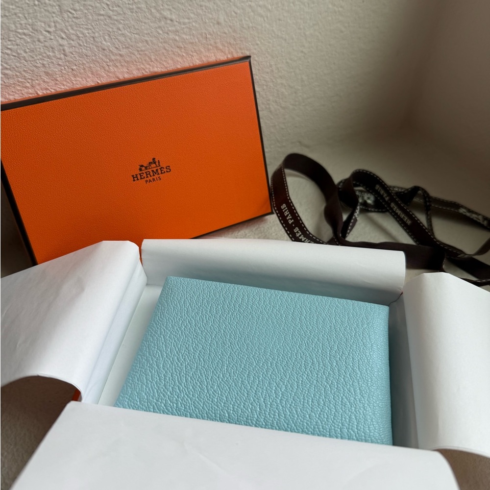 Hermès Calvi Card Case in Tiffany Blue Color